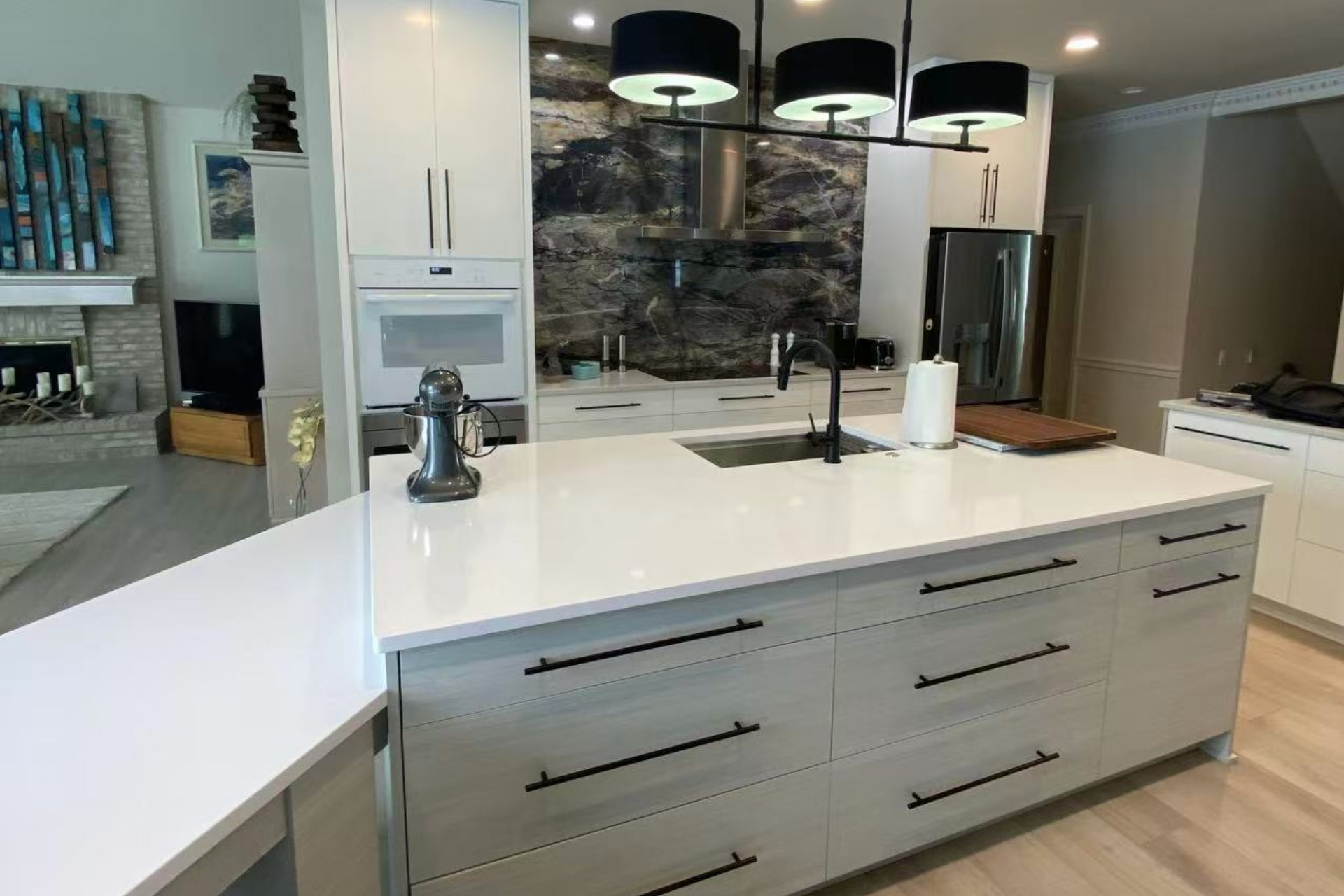 Completed kitchen remodel by Nova